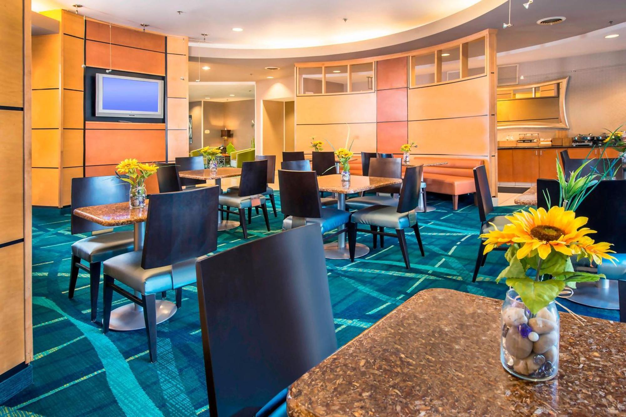 Springhill Suites Prince Frederick Esterno foto