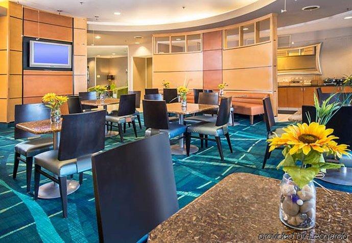 Springhill Suites Prince Frederick Esterno foto